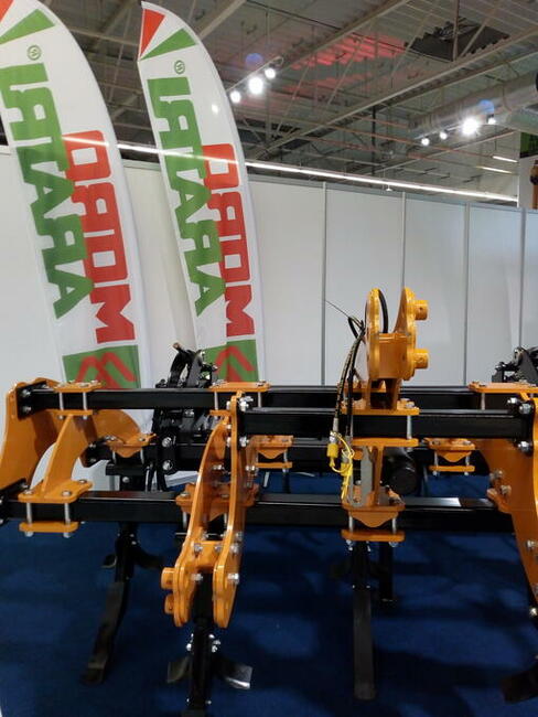 Pług dłutowy Moro Aratri SPIDER 5S250