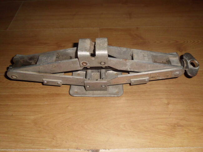 mazda rx 7 - podnośnik oryginalny