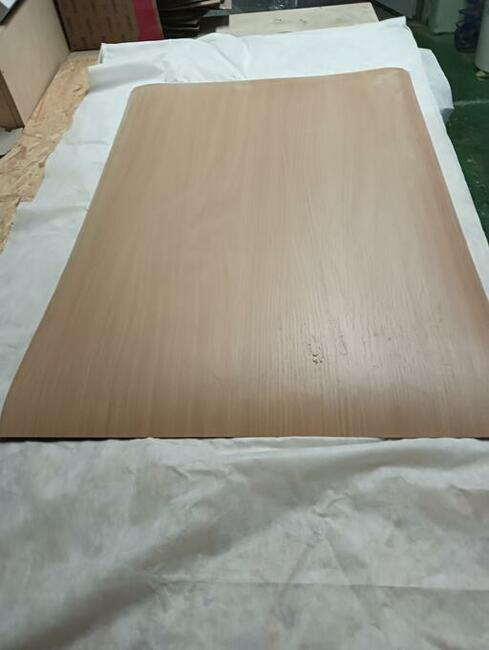 Laminat HPL w kolorze Buk D 381