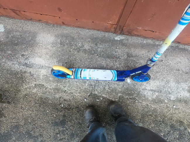 Hulajnoga dla dziecka .