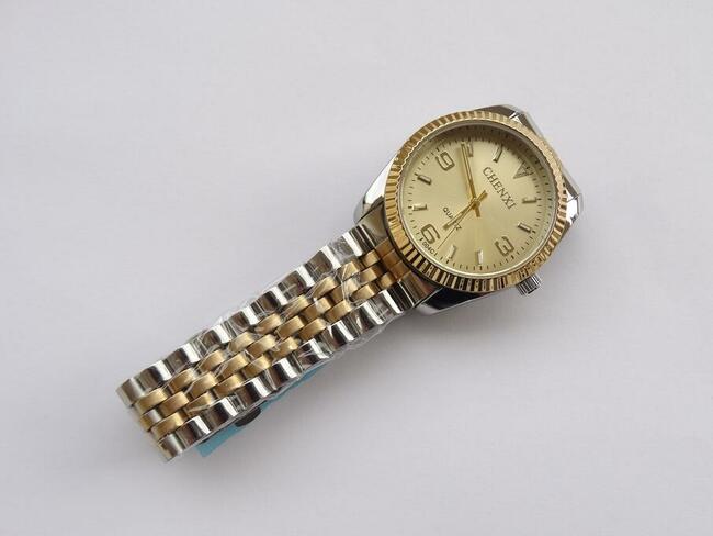 Zegarek damski srebrno złoty męski z bransoletą