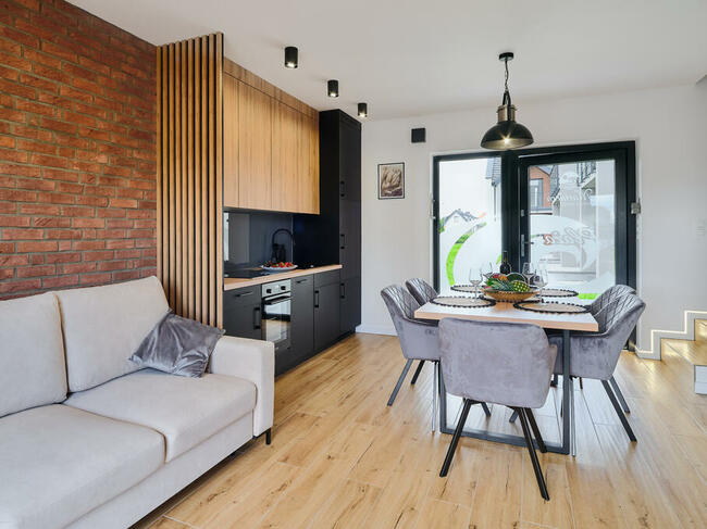 DOMKI , APARTAMENTY, WYPOCZYNEK NAD MORZEM