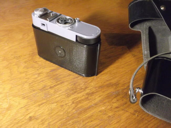 Kultowy aparat foto Smiena 8