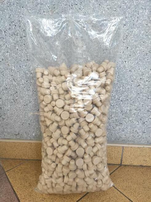 Korek grzybek syntetyczny do butelki 18 mm