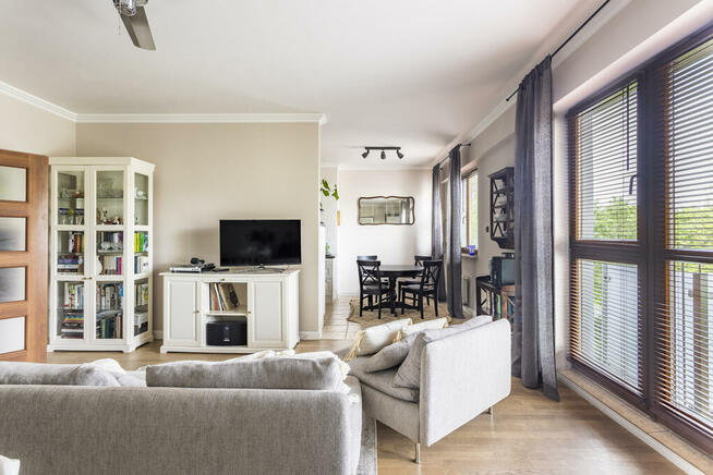 Przepiękny, gotowy do wejścia apartament!