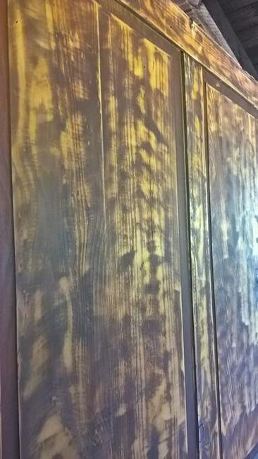 Kredens przedwojenny.