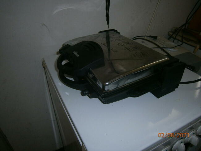 Gril elektryczny z regulacją temp.TANIO !! +kuchnia gazowa .