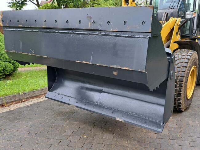 Łyżka szufla 4w1 szczęka rekin krokodyl