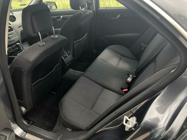 Sprzedam Mercedesa C klasę W204