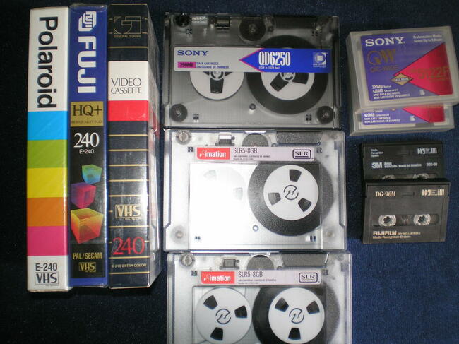 Wieżę Sony, I INNE