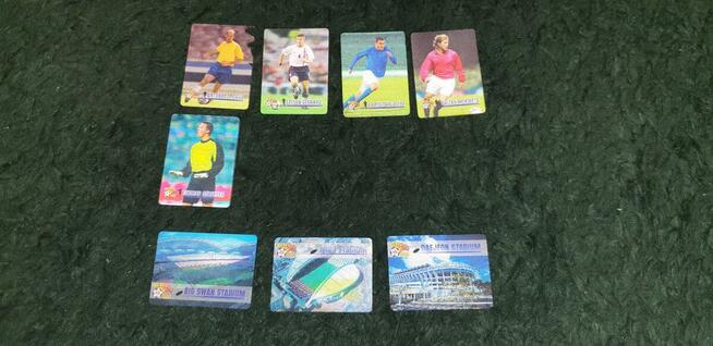 Karty i naklejki z piłkarzami