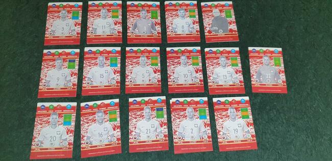 Karty i naklejki z piłkarzami