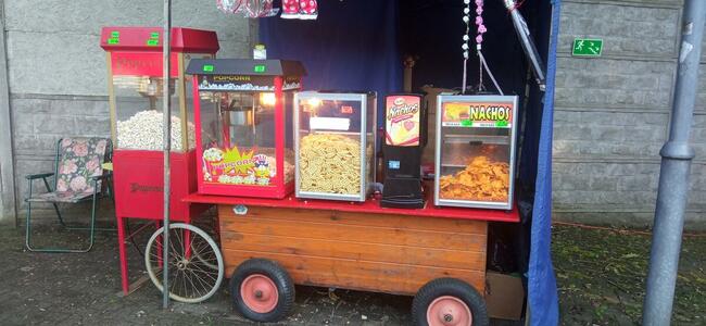 Sprzedam sprzęt popcorn nachos