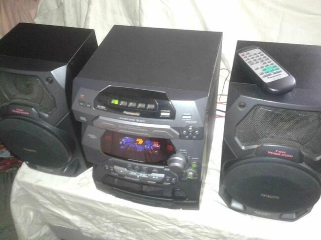 wieża PANASONIC 2x100w 5xCD komplet z pilotem