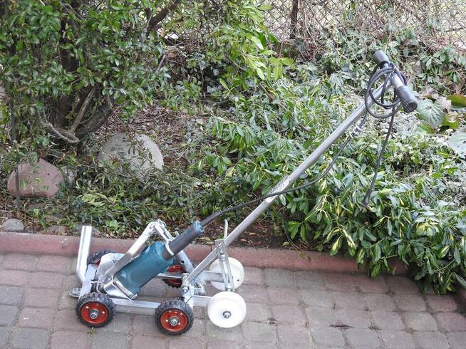 DYLATACJE - Frezarka do fazowania nacięć dylatacji 4+2 kółka