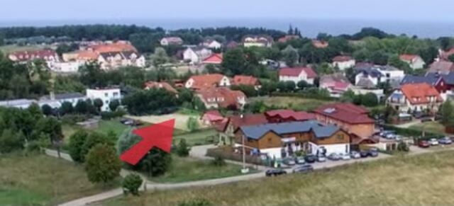 Działka budowlana z domkiem 700 m od plaży