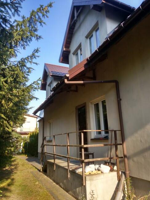 Wolnostojący dom pod Warszawą z lokalem usługowym