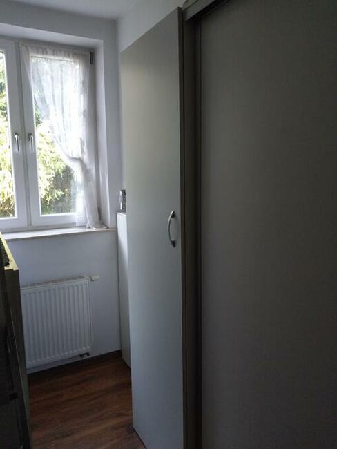 Wolnostojący dom pod Warszawą z lokalem usługowym