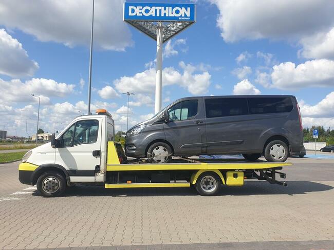 Holowanie Laweta Warszawa Pomoc Drogowa