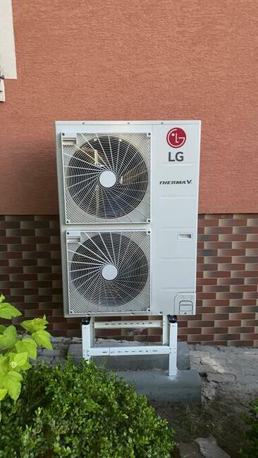 Ansolar fotowoltaika, pompy ciepła i magazyny energii / Biał