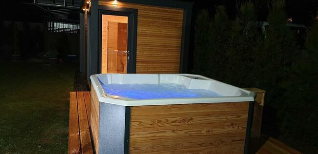 JACUZZI, Wanna SPA, Balia ogrodowa - Modern Houses/Domek i S