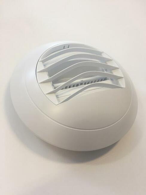 Kratka wentylacyjna ciśnieniowa ALIZE AUTO z króćcem