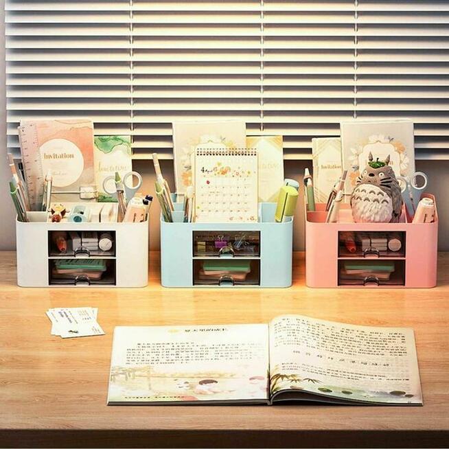 Wielofunkcyjny organizer na długopisy z szufladka