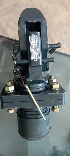 Sprzedam zaczep hakowy