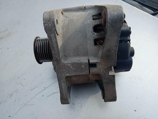 Alternator Valeo 8200 290 215 Renault Scenic