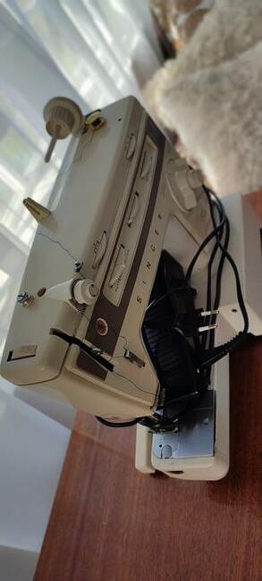 Maszyna do szycia wieloczynnościowa Łucznik 877 sprawna jak