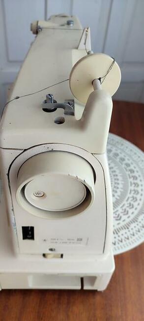 Maszyna do szycia wieloczynnościowa Łucznik 877 sprawna jak