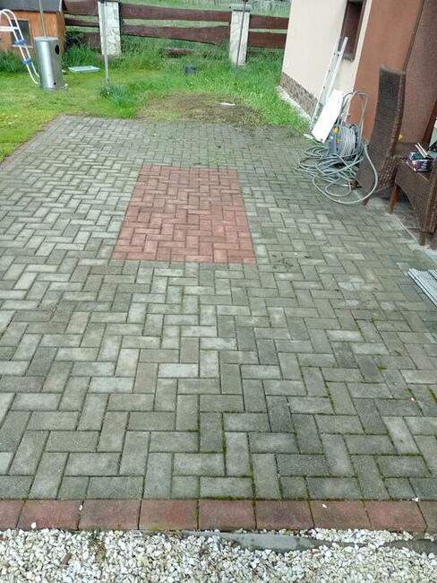 Mycie kostki/ elewacji