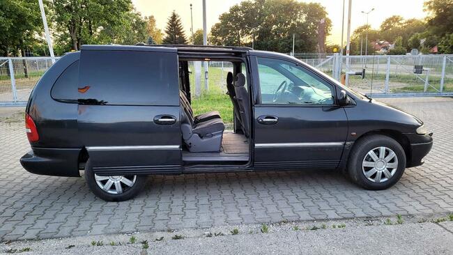 Sprzedam Chrysler Grand Voyager 2,5 -TDLX , rocznik 2000