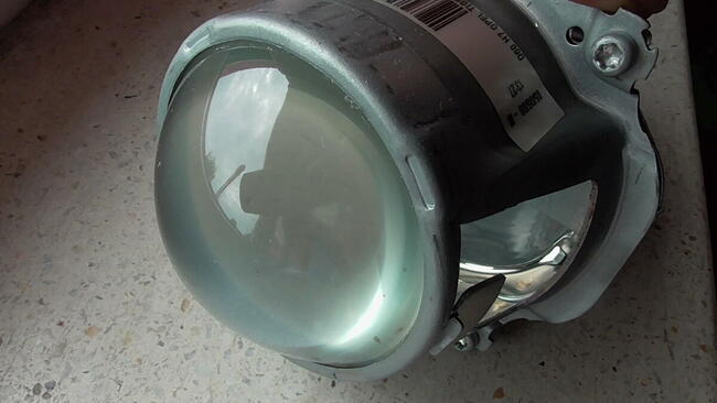 Opel Tigra B soczewka swiatla mijania