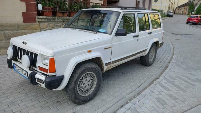 Samochód osob- terenowy Jeep