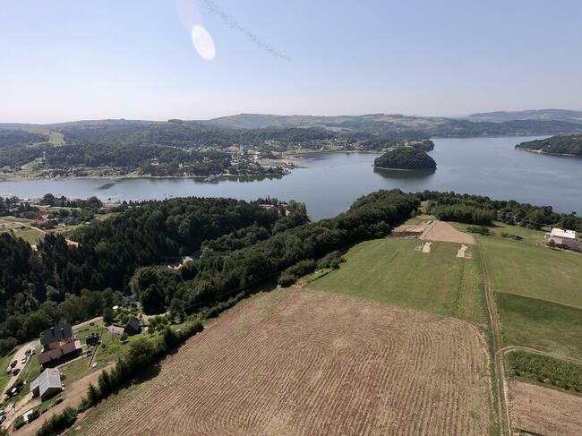 Wyjątkowa działka nad jeziorem Roznowskim