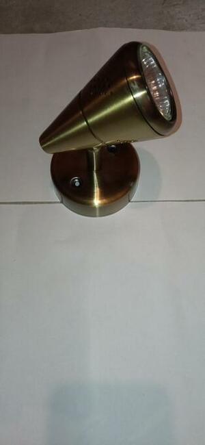 Oprawa oświetleniowa lampa led