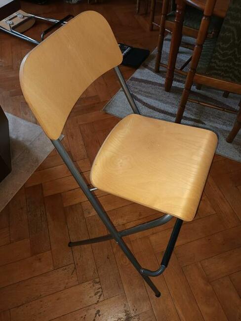 Krzesło barowe firmy IKEA, model FRANKLIN