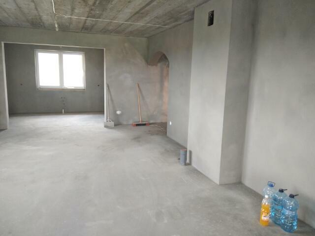 Tynki tradycyjne maszynowe cementowo-wapienne