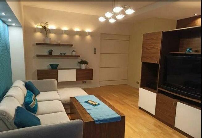 Duże mieszkanie na Bielanach