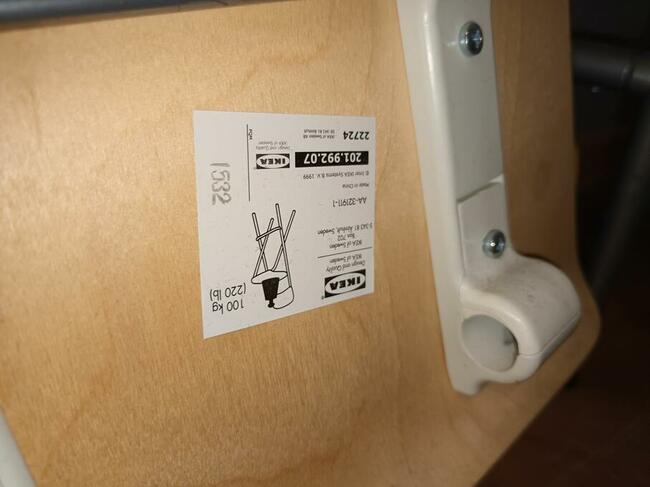 Krzesło barowe firmy IKEA, model FRANKLIN