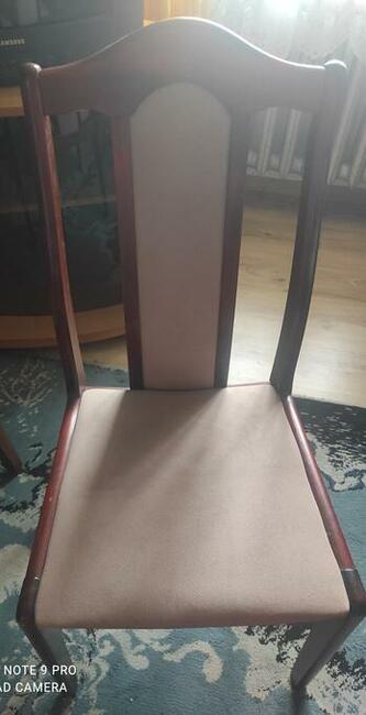 Sprzedam stół i 4 krzesła