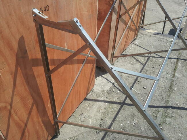 SOLARNY CIŚNIENIOWY OGRZEWACZ WODY SOLARIS P-190 NIERDZEWKA