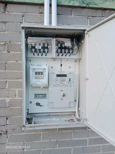 Elektryka, kamery, alarmy, przyłącza