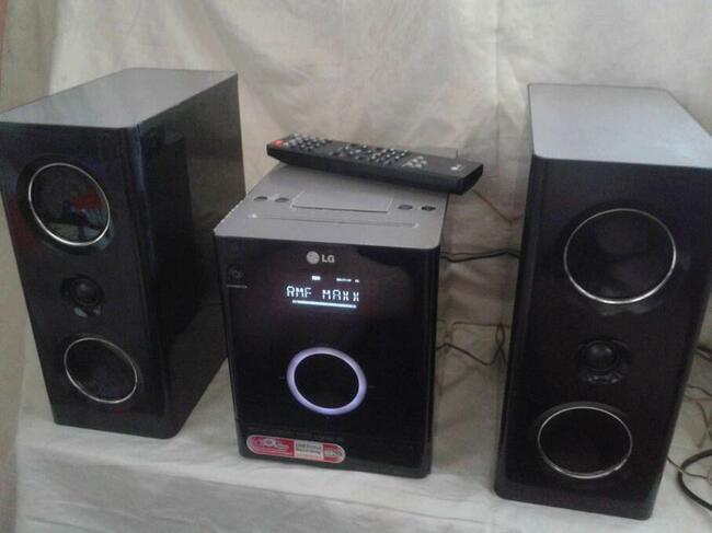 wieża HI-FI stereo LG z pilotem DVD USB IPAD moc 2x160w