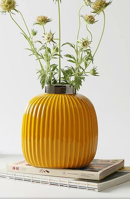 Wazon ceramiczny z dolomitu