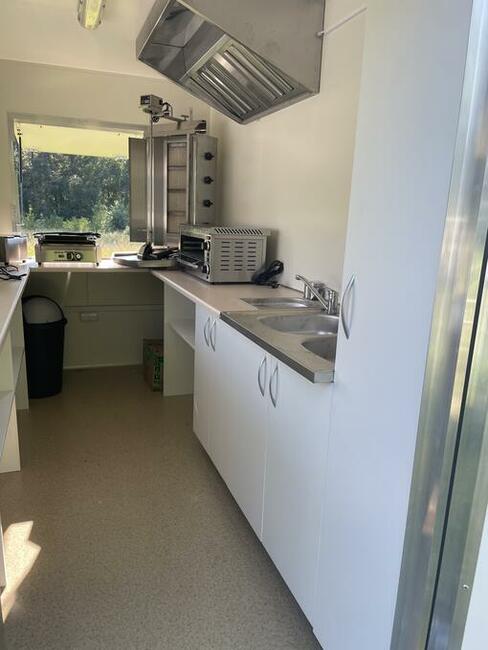 Przyczepa gastronomiczna pod kebab 3,5m wynajem