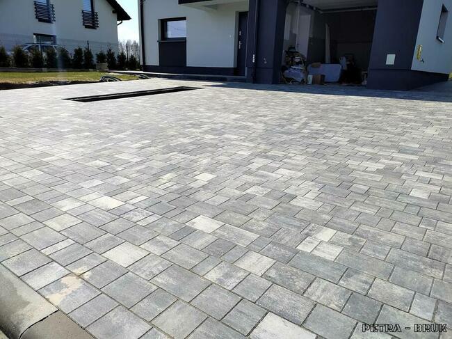 BRUK Kompleksowe usługi brukarskie układanie kostki brukowej