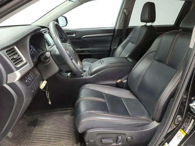 Toyota Highlander 3.5L SE automat