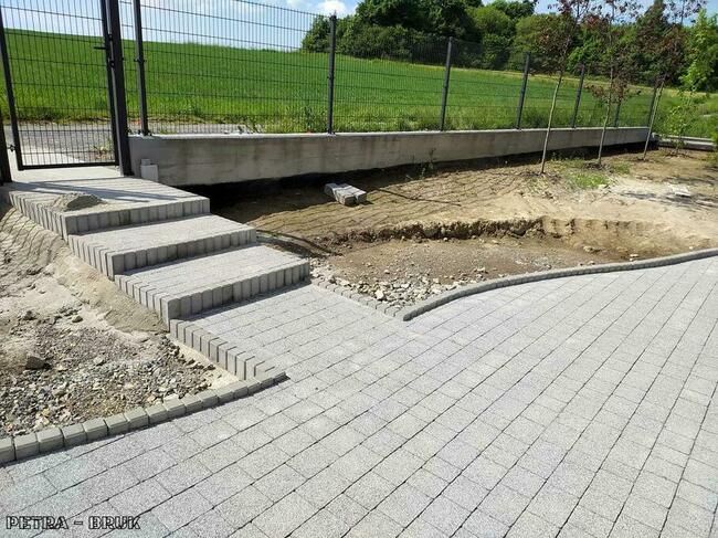 Usługi brukarskie UKŁADANIE KOSTKI BRUKOWEJ BRUK brukarstwo